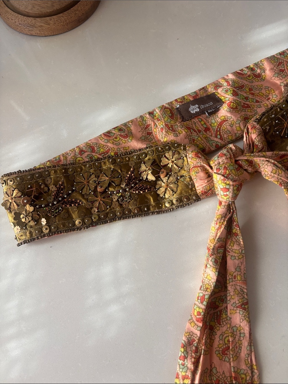 ❤️…IBISCO Pink Paisley Embellished Tie Belt with Gold Sequin Panel
